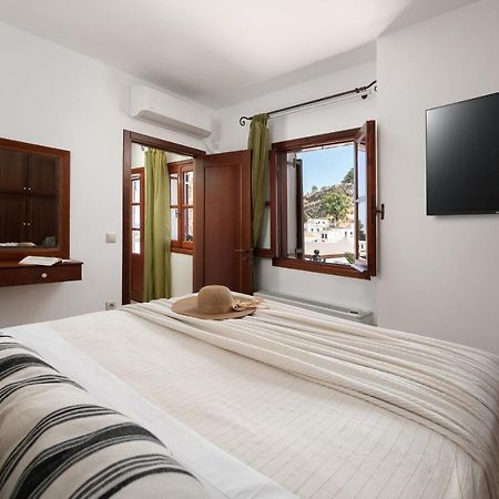 Lindos Luxury Belfry Apartment Esterno foto